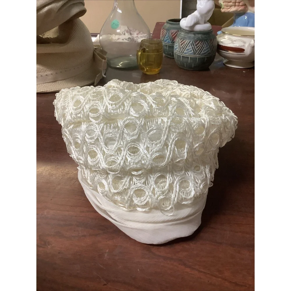 Vintage 1950’s Jean Arlett Hat Off White